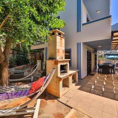 Doreena , Kalkan'da 8 Kisilik Ekonomik - Kalkanvilla קס