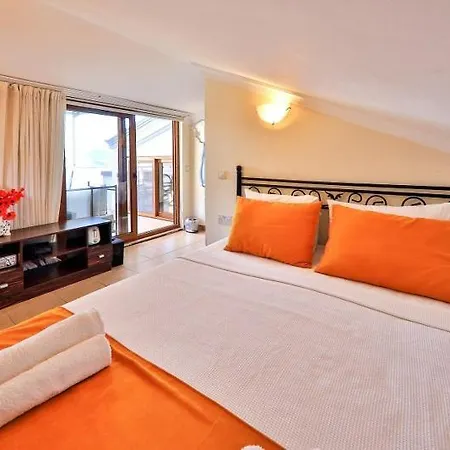 Doreena , Kalkan'da 8 Kisilik Ekonomik - Kalkanvilla Willa