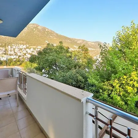 Doreena , Kalkan'da 8 Kisilik Ekonomik - Kalkanvilla