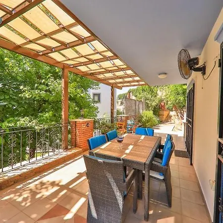 Doreena , Kalkan'da 8 Kisilik Ekonomik - Kalkanvilla Willa Kaş